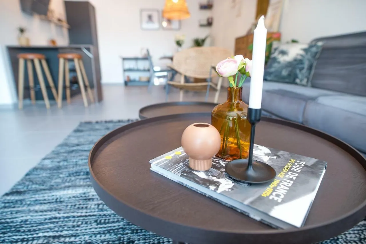 Olive Hill House - Ground Floor Apartment Slatine